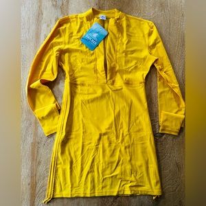 Woman’s long sleeve rash guard. Never worn.